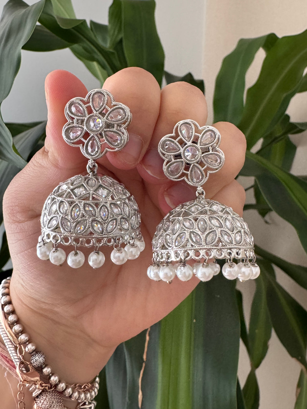 Jhumki