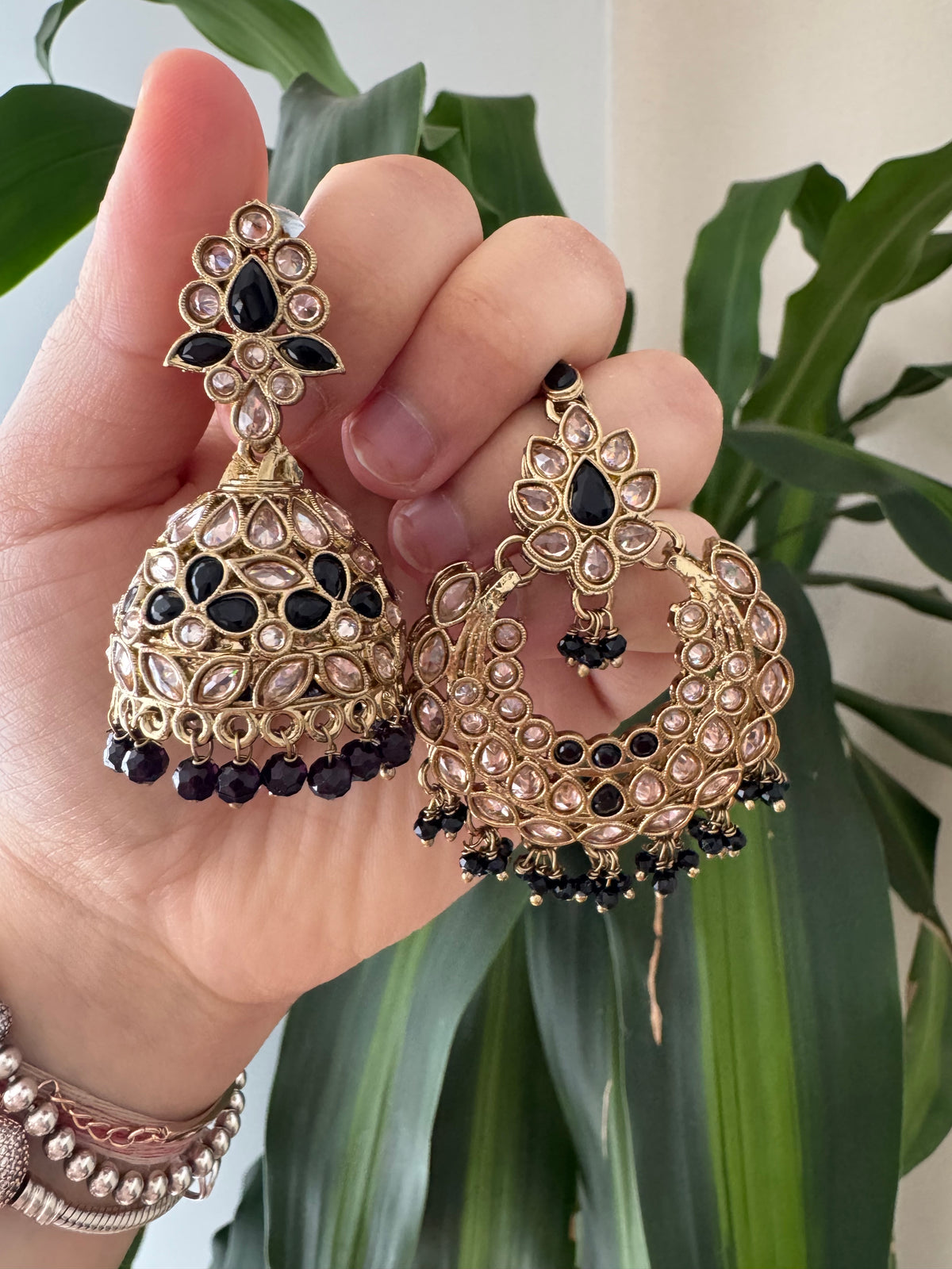 Jhumki Tikka