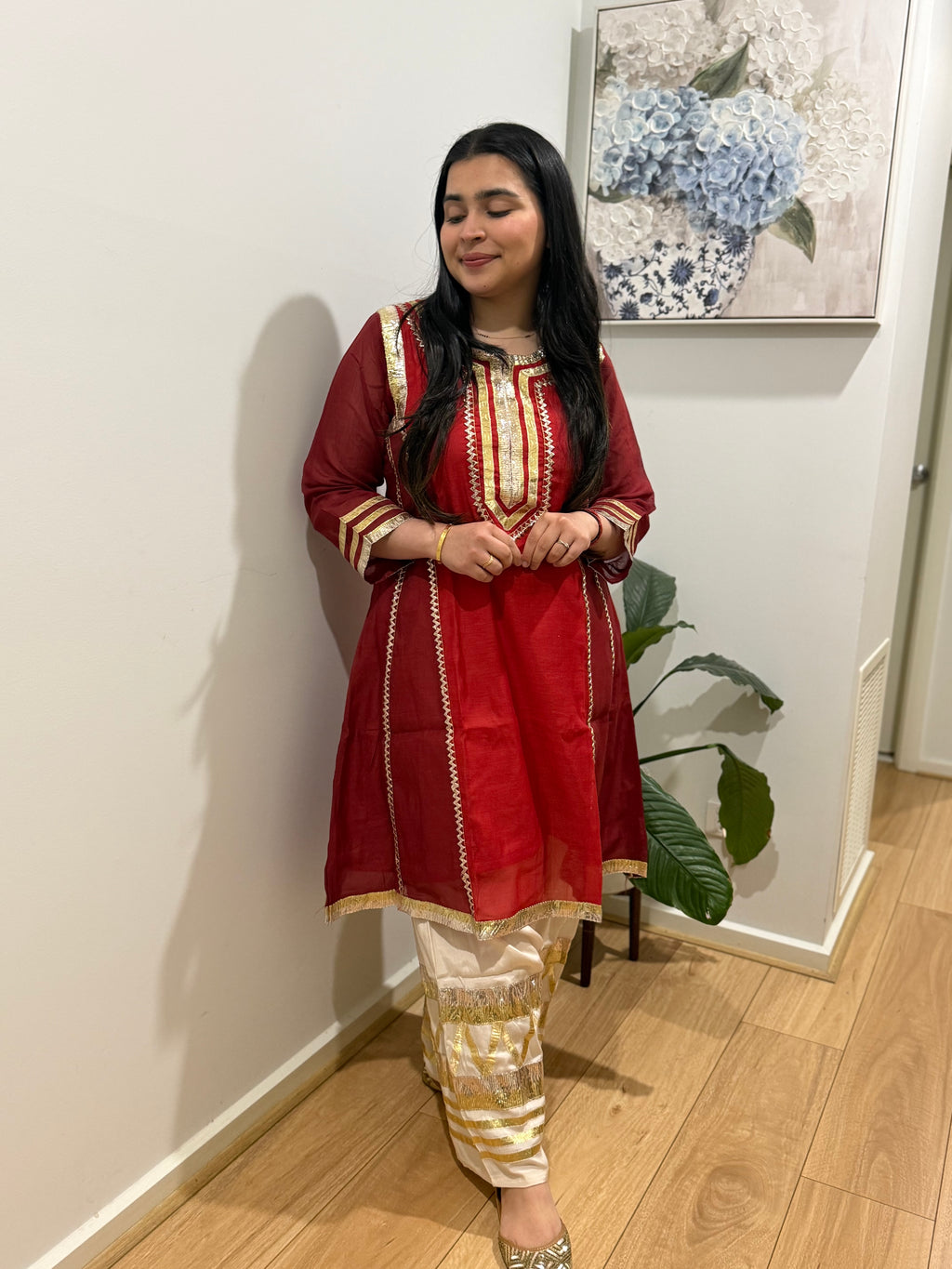 Kareena Viral Suit