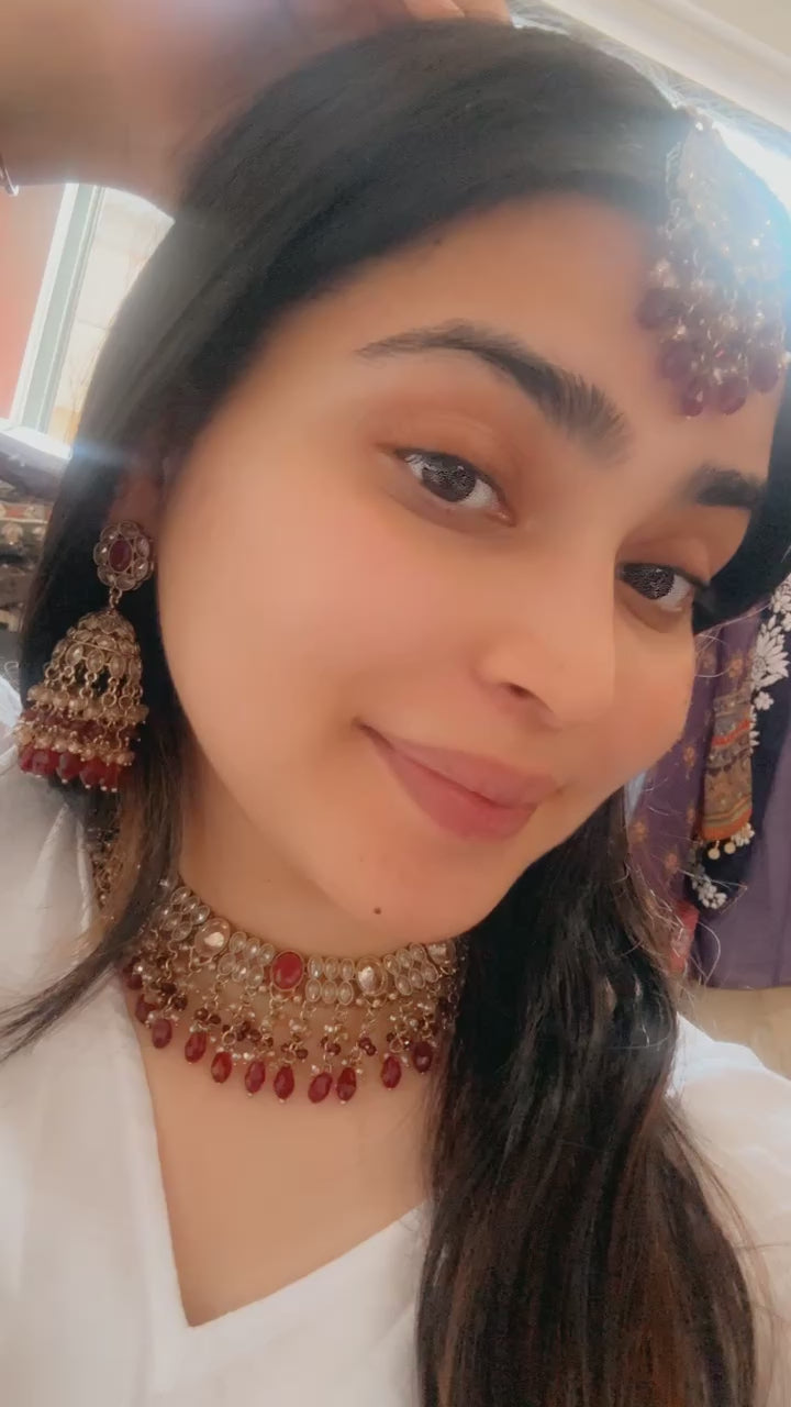 Hasrat Polki Necklace (Golden)